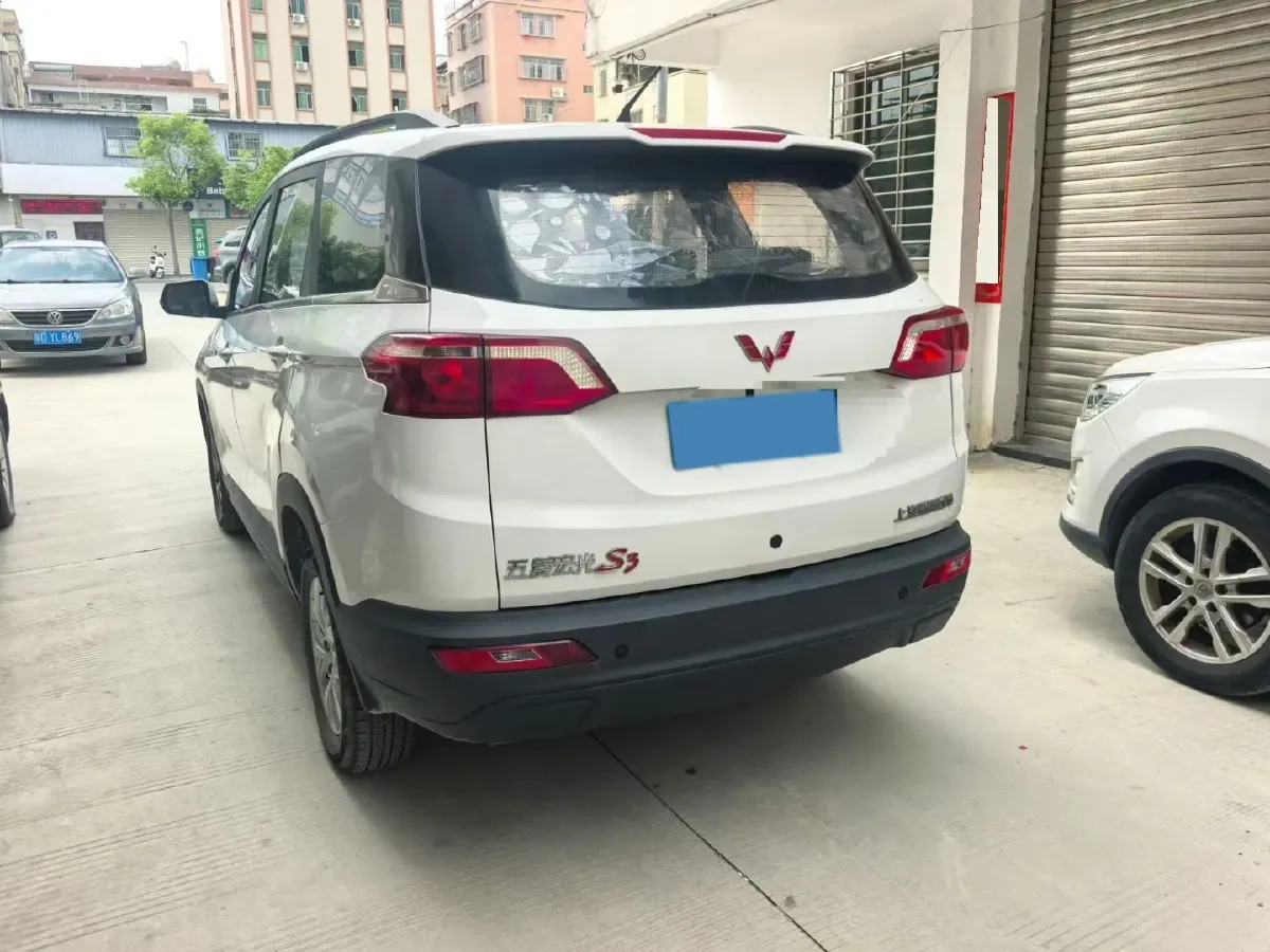 2018 WuLing HongGuang S3 1.5L 112HP L4 6MT,autocango,china used car exporter,china ev exporter,chinese used car exporter,chinese used ev exporter