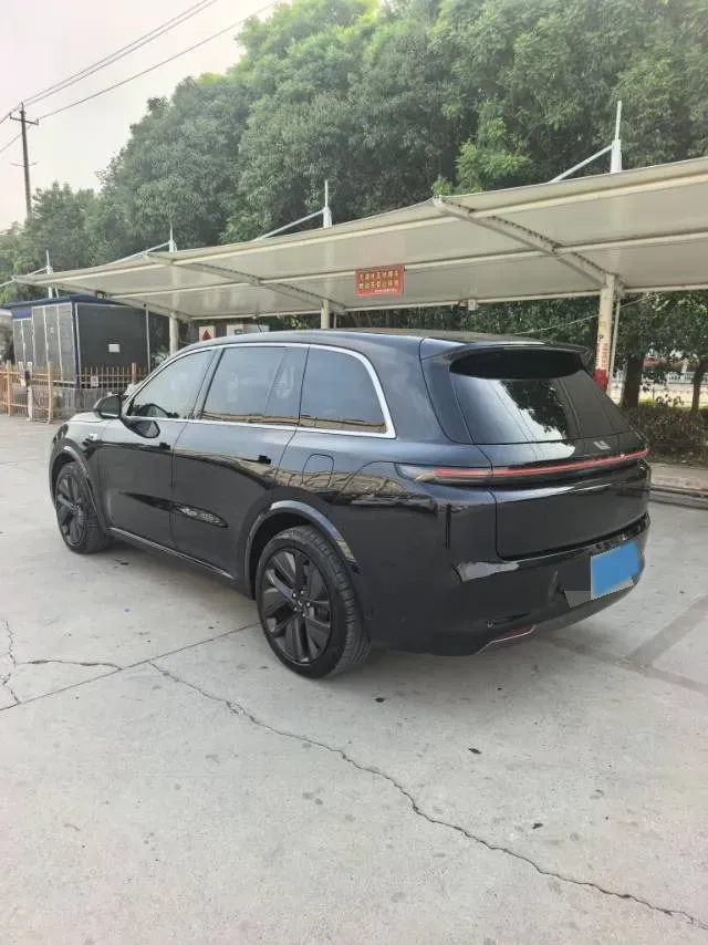 2023 Li L8 Range Extended 154HP REEV 40.9KWH,autocango,china used car exporter,china ev exporter,chinese used car exporter,chinese used ev exporter