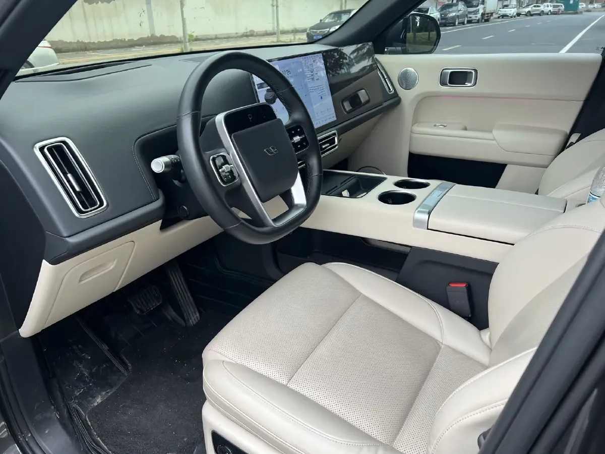 2022 Li L9 Range Extended 154HP REEV 42.6KWH,autocango,china used car exporter,china ev exporter,chinese used car exporter,chinese used ev exporter
