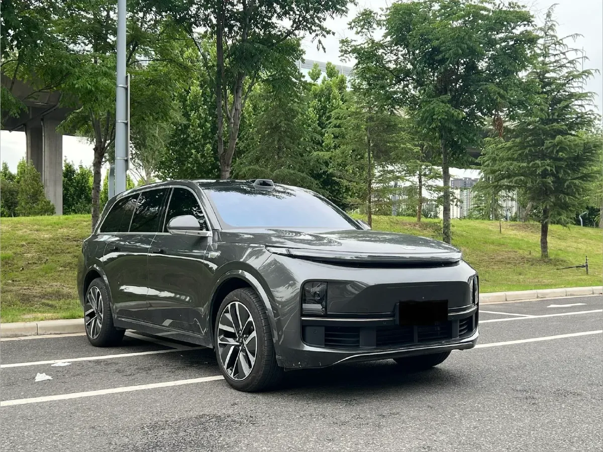 2022 Li L9 Range Extended 154HP REEV 42.6KWH,autocango,china used car exporter,china ev exporter,chinese used car exporter,chinese used ev exporter