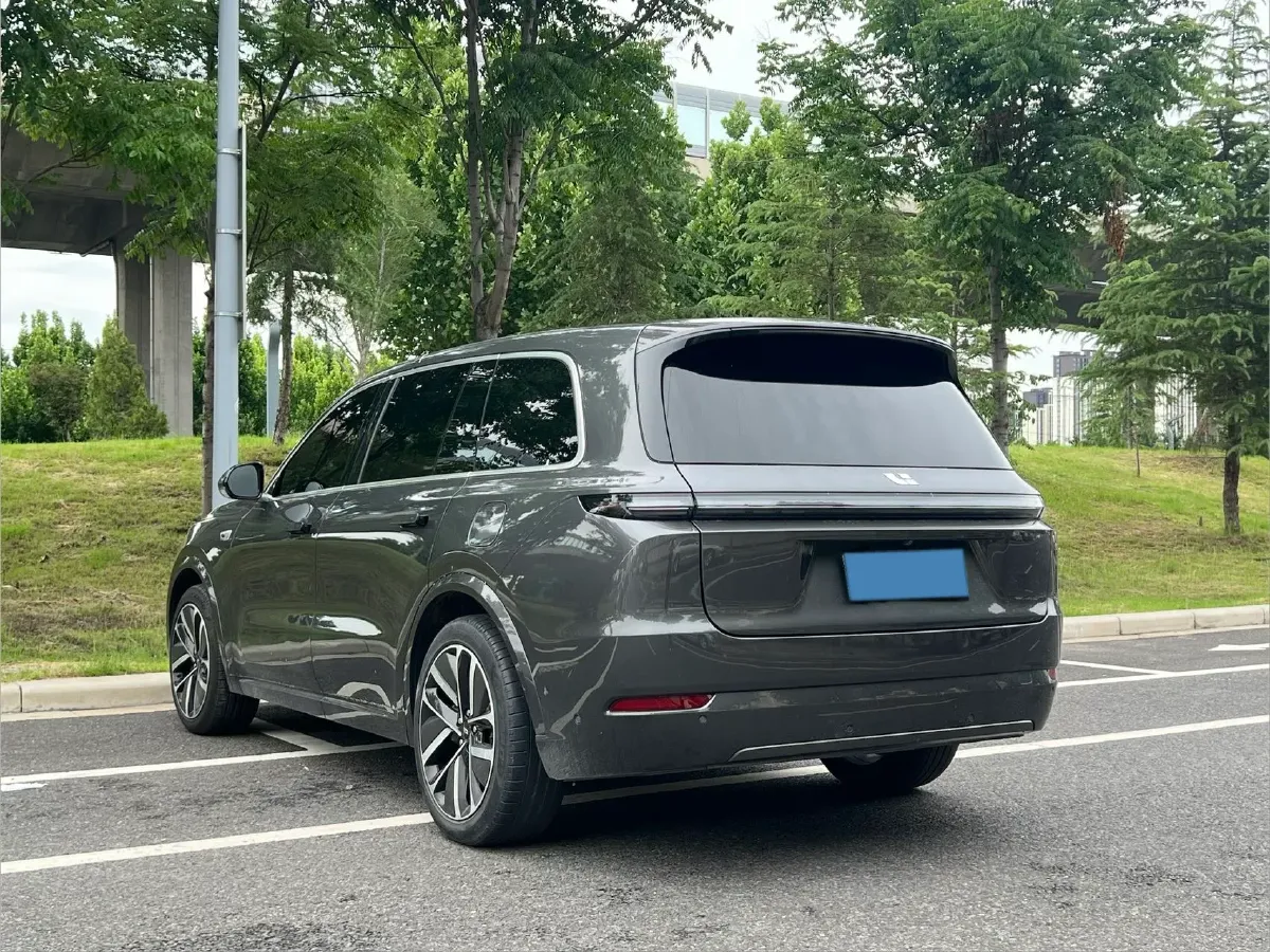 2022 Li L9 Range Extended 154HP REEV 42.6KWH,autocango,china used car exporter,china ev exporter,chinese used car exporter,chinese used ev exporter