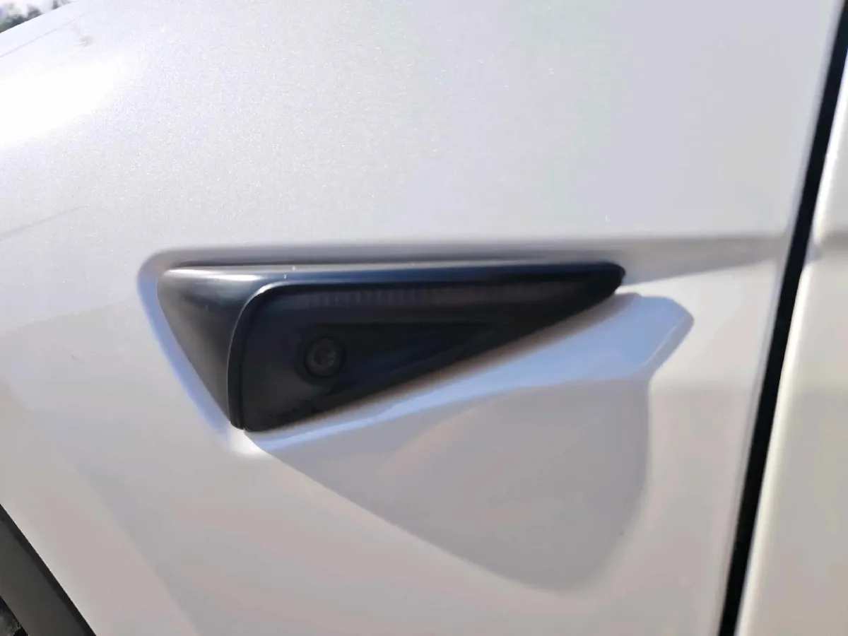 2021 Tesla Model Y BEV 76.8KWH,autocango,china used car exporter,china ev exporter,chinese used car exporter,chinese used ev exporter