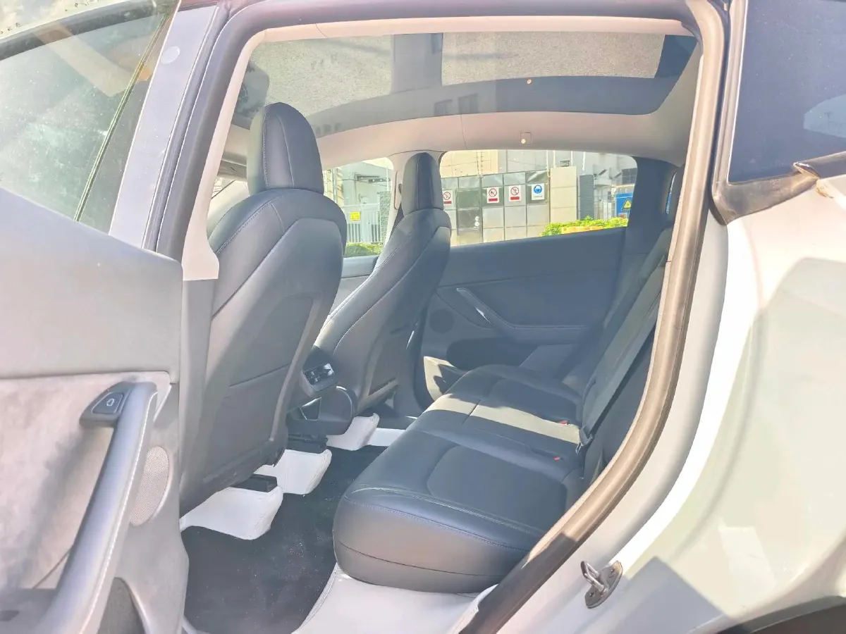 2021 Tesla Model Y BEV 76.8KWH,autocango,china used car exporter,china ev exporter,chinese used car exporter,chinese used ev exporter