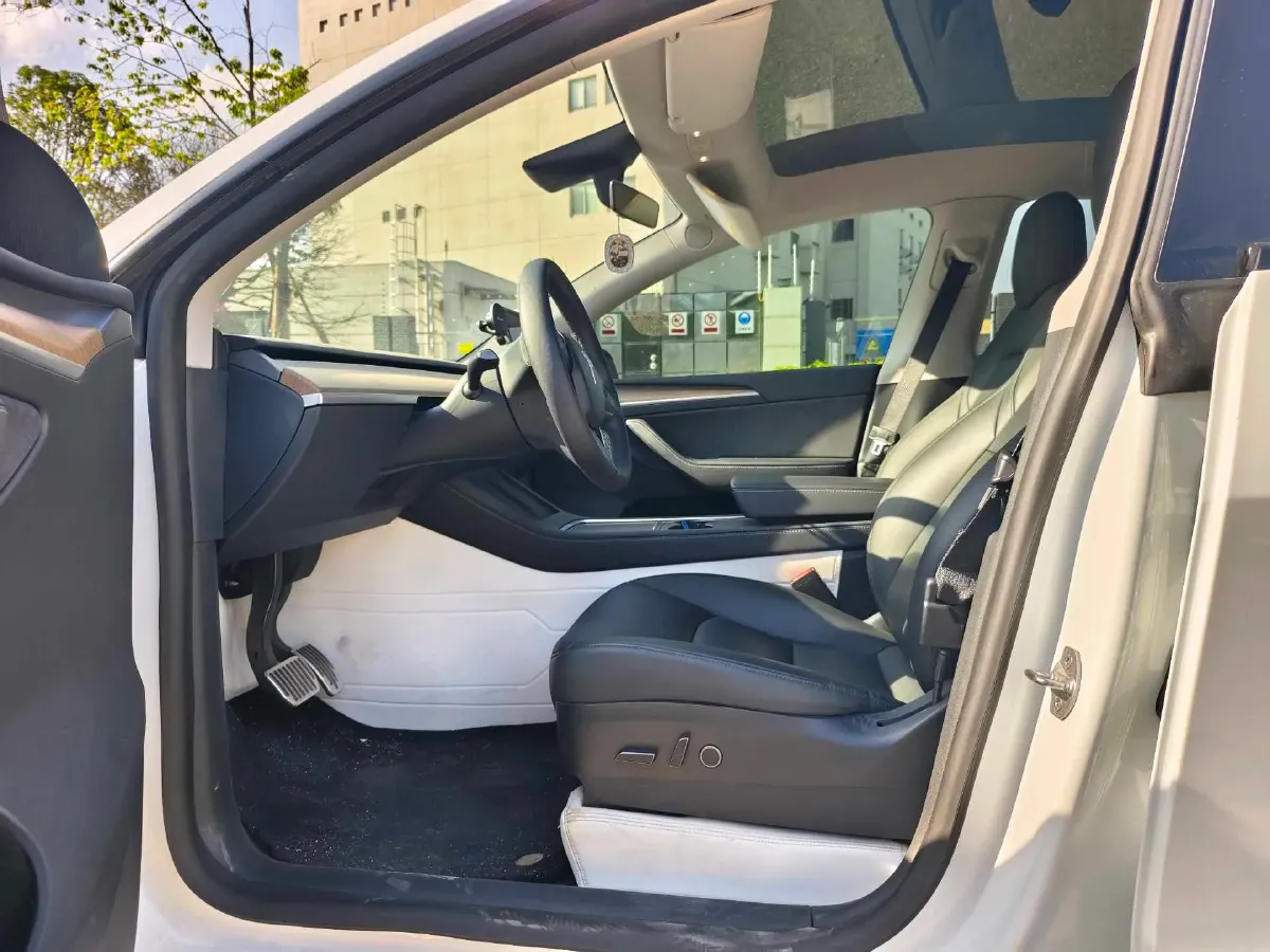 2021 Tesla Model Y BEV 76.8KWH,autocango,china used car exporter,china ev exporter,chinese used car exporter,chinese used ev exporter