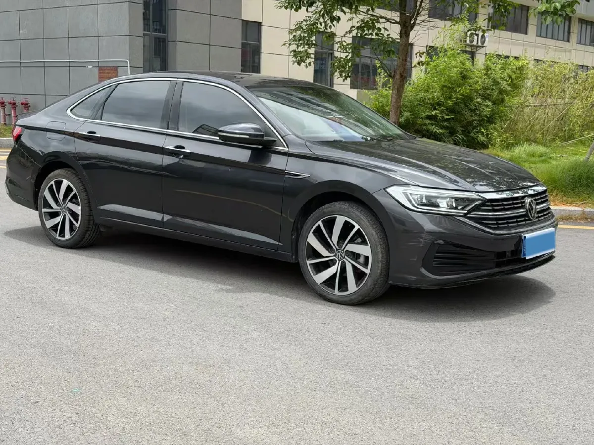 2023 Volkswagen Sagitar 1.5T 160HP L4 7DCT,autocango,china used car exporter,china ev exporter,chinese used car exporter,chinese used ev exporter