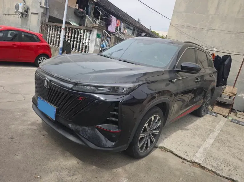 2022 ChangAn CS75 Plus 2.0T 233HP L4 8AT,autocango,china used car exporter,china ev exporter,chinese used car exporter,chinese used ev exporter
