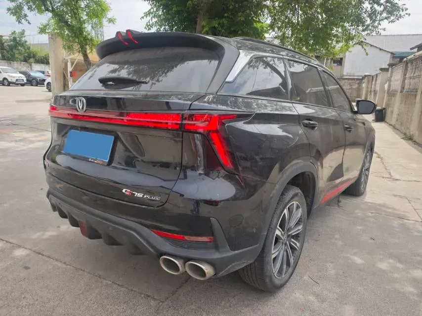 2022 ChangAn CS75 Plus 2.0T 233HP L4 8AT,autocango,china used car exporter,china ev exporter,chinese used car exporter,chinese used ev exporter