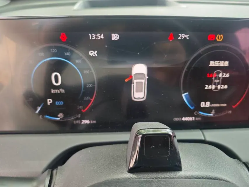 2022 ChangAn CS75 Plus 2.0T 233HP L4 8AT,autocango,china used car exporter,china ev exporter,chinese used car exporter,chinese used ev exporter