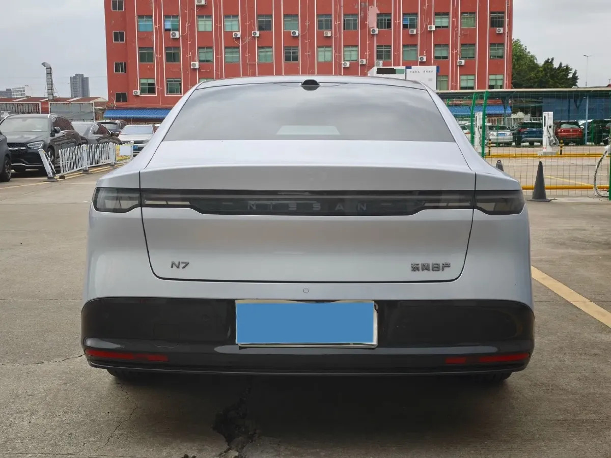 2025 Nissan N7 BEV 73KWH,autocango,china used car exporter,china ev exporter,chinese used car exporter,chinese used ev exporter