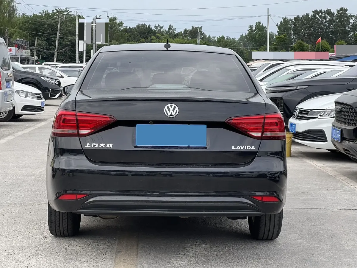 2021 Volkswagen Lavida 1.5L 113HP L4 6AT,autocango,china used car exporter,china ev exporter,chinese used car exporter,chinese used ev exporter
