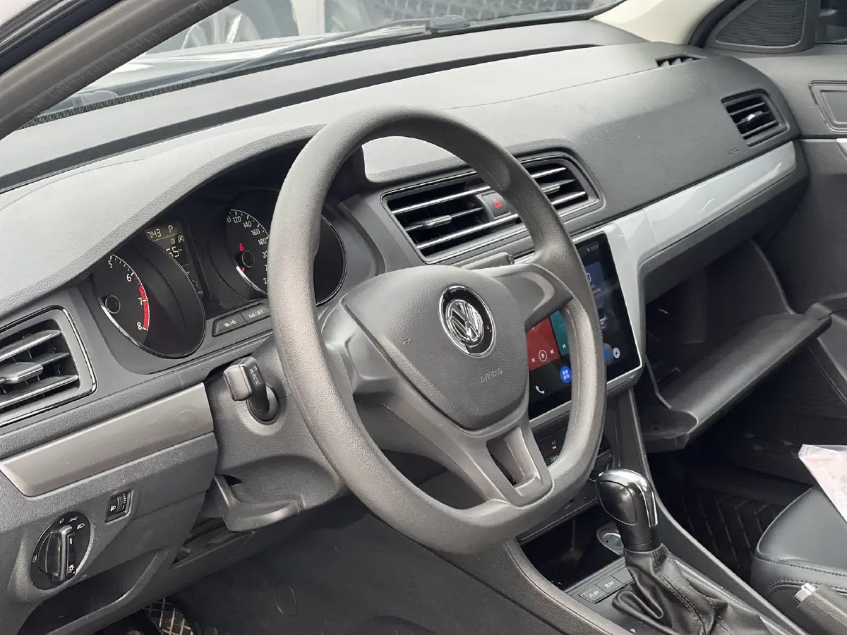 2021 Volkswagen Lavida 1.5L 113HP L4 6AT,autocango,china used car exporter,china ev exporter,chinese used car exporter,chinese used ev exporter