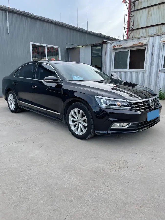 2017 Volkswagen Passat 1.8T 180HP L4 7DCT,autocango,china used car exporter,china ev exporter,chinese used car exporter,chinese used ev exporter