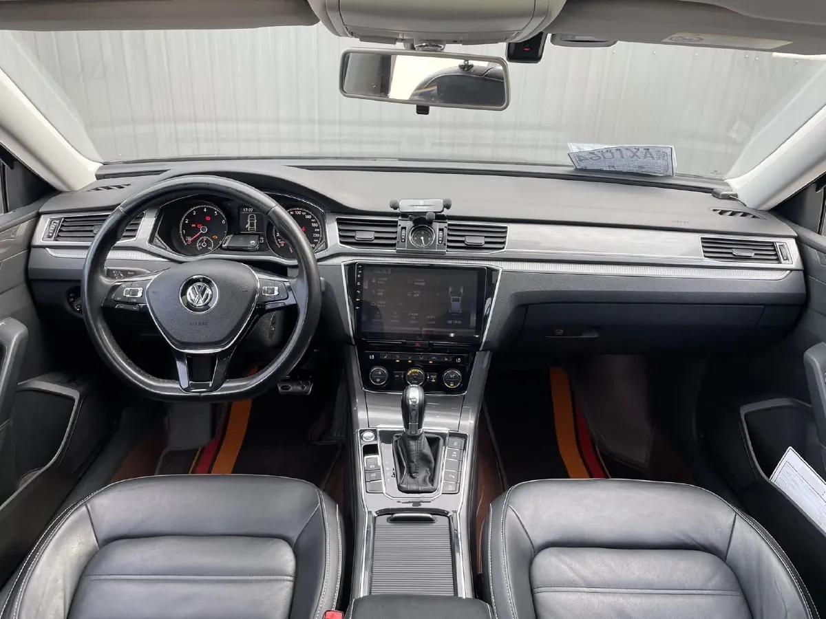 2017 Volkswagen Passat 1.8T 180HP L4 7DCT,autocango,china used car exporter,china ev exporter,chinese used car exporter,chinese used ev exporter