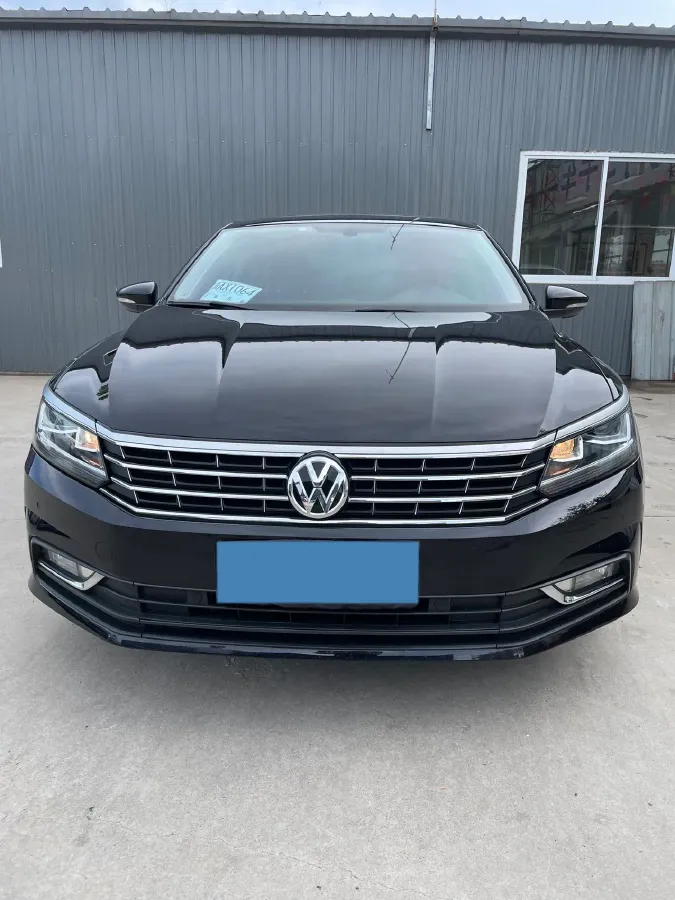 2017 Volkswagen Passat 1.8T 180HP L4 7DCT,autocango,china used car exporter,china ev exporter,chinese used car exporter,chinese used ev exporter