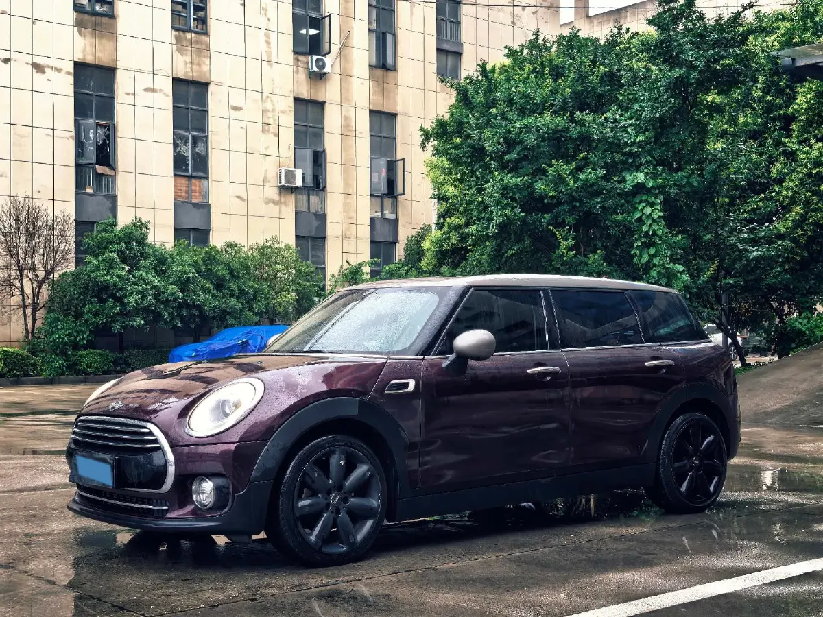 2016 MINI CLUBMAN 1.5T 136HP L3 6AT,autocango,china used car exporter,china ev exporter,chinese used car exporter,chinese used ev exporter