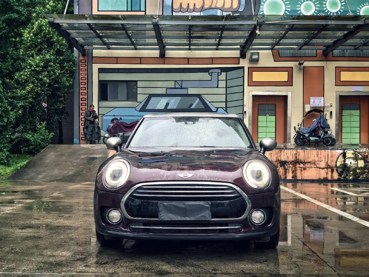 2016 MINI CLUBMAN 1.5T 136HP L3 6AT,autocango,china used car exporter,china ev exporter,chinese used car exporter,chinese used ev exporter