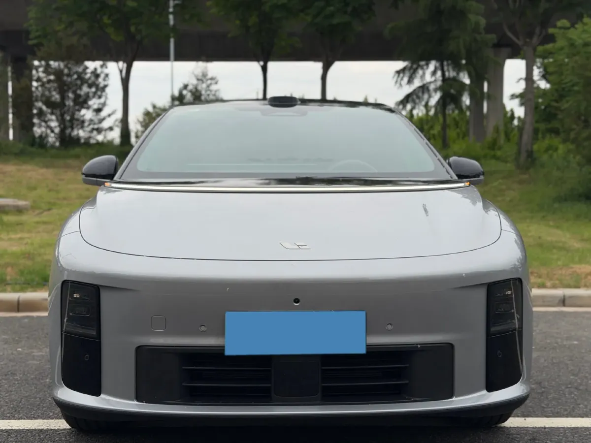 2025 Li i6 BEV,autocango,china used car exporter,china ev exporter,chinese used car exporter,chinese used ev exporter