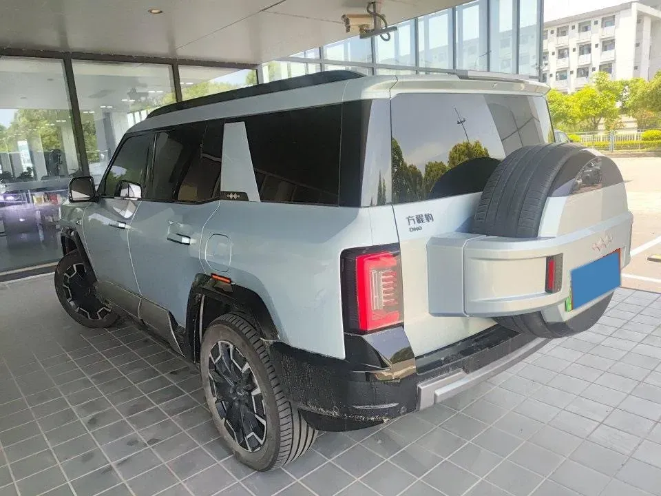 2025 FangChengBao Bao 8 2.0T 245HP L4 E-CVT PHEV 36.8KWH,autocango,china used car exporter,china ev exporter,chinese used car exporter,chinese used ev exporter