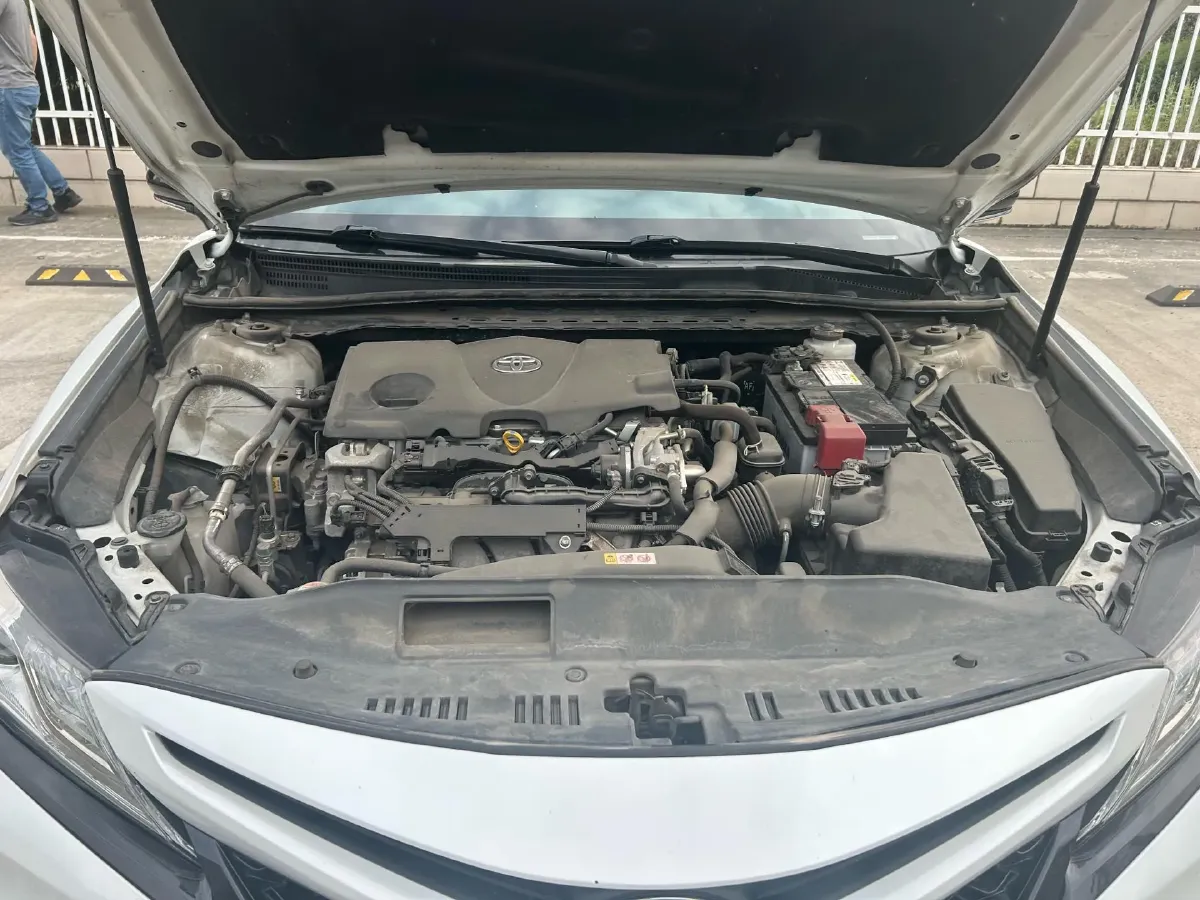 2019 Toyota Camry 2.5L 209HP L4 8AT,autocango,china used car exporter,china ev exporter,chinese used car exporter,chinese used ev exporter