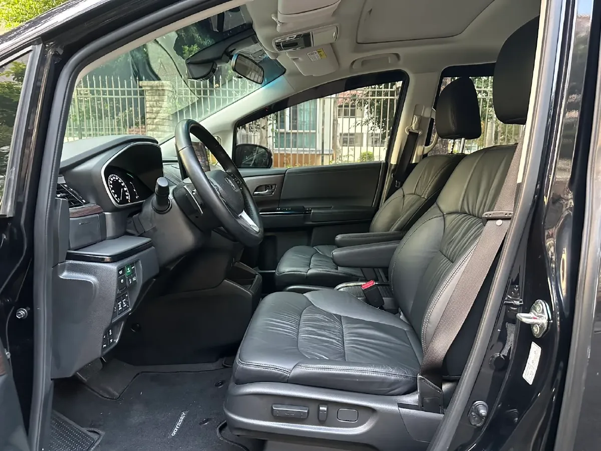 2022 Honda Odyssey 2.0L 146HP L4 E-CVT Hybrid,autocango,china used car exporter,china ev exporter,chinese used car exporter,chinese used ev exporter