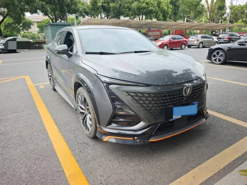 2022 ChangAn UNI-T 1.5T 188HP L4 7DCT,autocango,china used car exporter,china ev exporter,chinese used car exporter,chinese used ev exporter