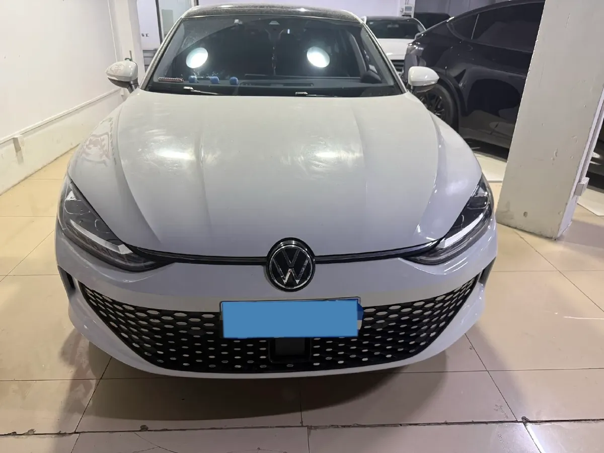 2024 Volkswagen Lamando 1.4T 150HP L4 7DCT,autocango,china used car exporter,china ev exporter,chinese used car exporter,chinese used ev exporter