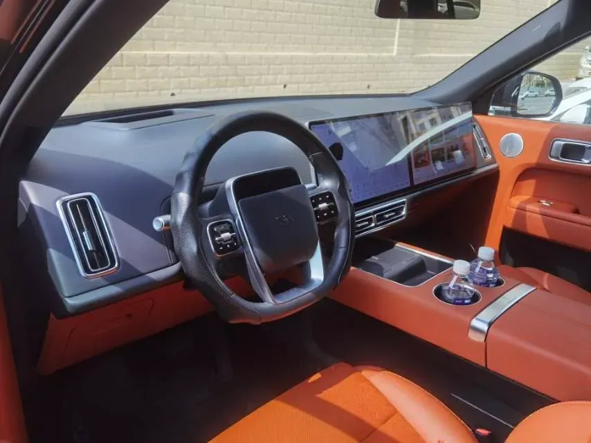 2023 Li L8 Range Extended 154HP REEV 40.9KWH,autocango,china used car exporter,china ev exporter,chinese used car exporter,chinese used ev exporter