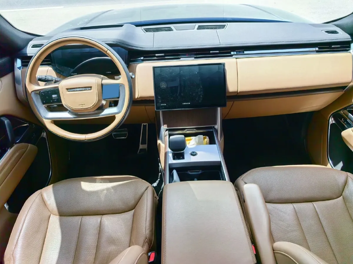 2024 Land Rover Range Rover 3.0T 400HP L6 8AT,autocango,china used car exporter,china ev exporter,chinese used car exporter,chinese used ev exporter