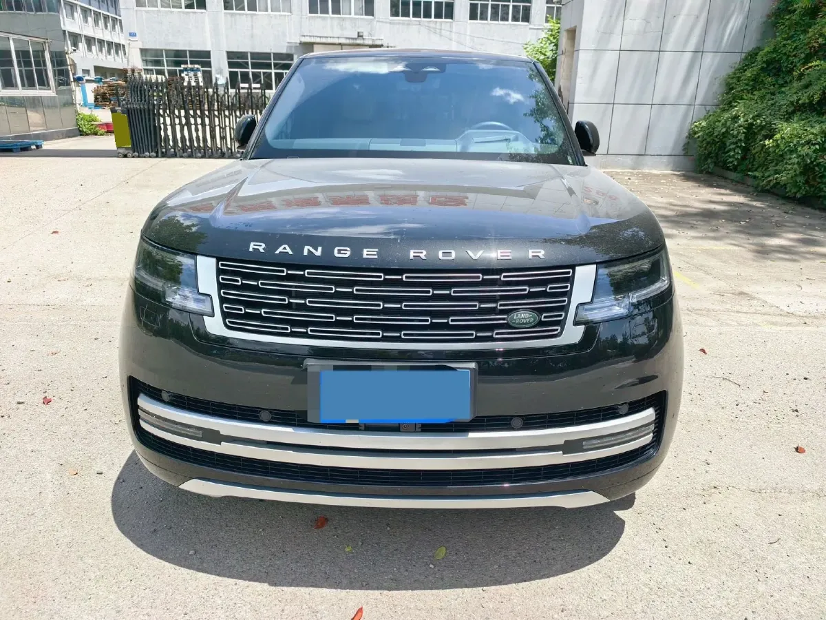 2024 Land Rover Range Rover 3.0T 400HP L6 8AT,autocango,china used car exporter,china ev exporter,chinese used car exporter,chinese used ev exporter