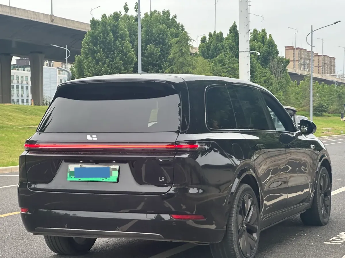 2022 Li L9 Range Extended 154HP REEV 42.6KWH,autocango,china used car exporter,china ev exporter,chinese used car exporter,chinese used ev exporter