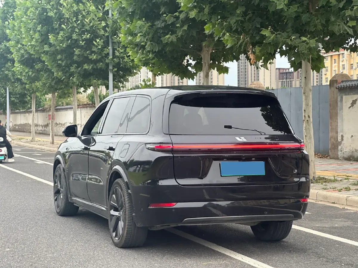 2022 Li L9 Range Extended 154HP REEV 42.6KWH,autocango,china used car exporter,china ev exporter,chinese used car exporter,chinese used ev exporter