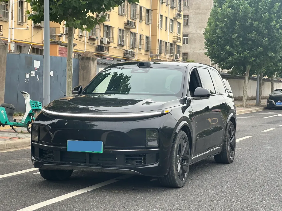 2022 Li L9 Range Extended 154HP REEV 42.6KWH,autocango,china used car exporter,china ev exporter,chinese used car exporter,chinese used ev exporter