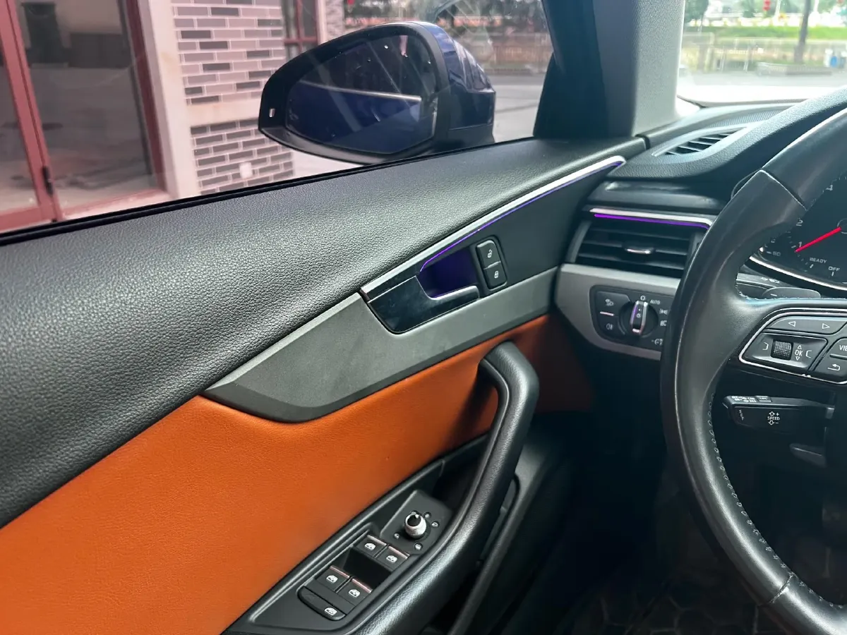 2019 Audi A4L 2.0T 190HP L4 7DCT,autocango,china used car exporter,china ev exporter,chinese used car exporter,chinese used ev exporter