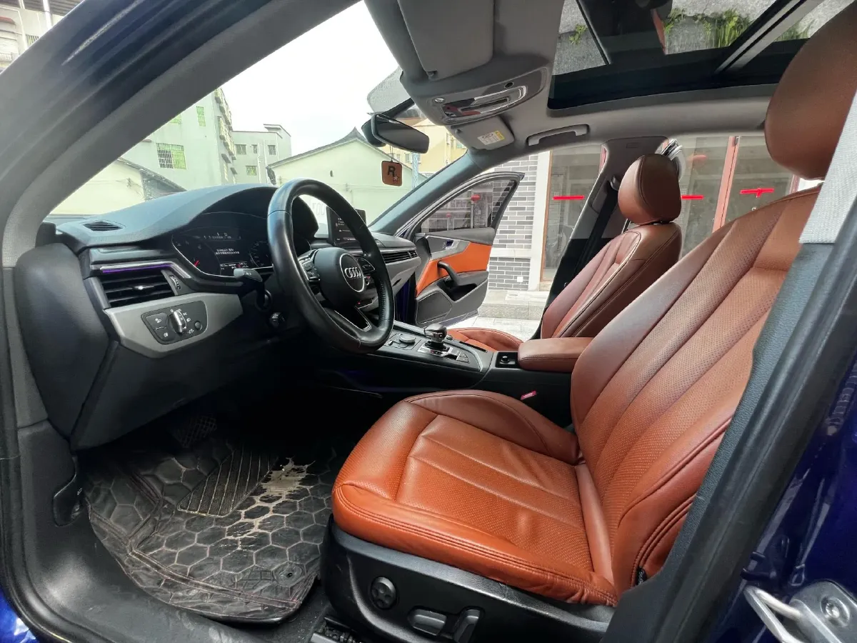 2019 Audi A4L 2.0T 190HP L4 7DCT,autocango,china used car exporter,china ev exporter,chinese used car exporter,chinese used ev exporter