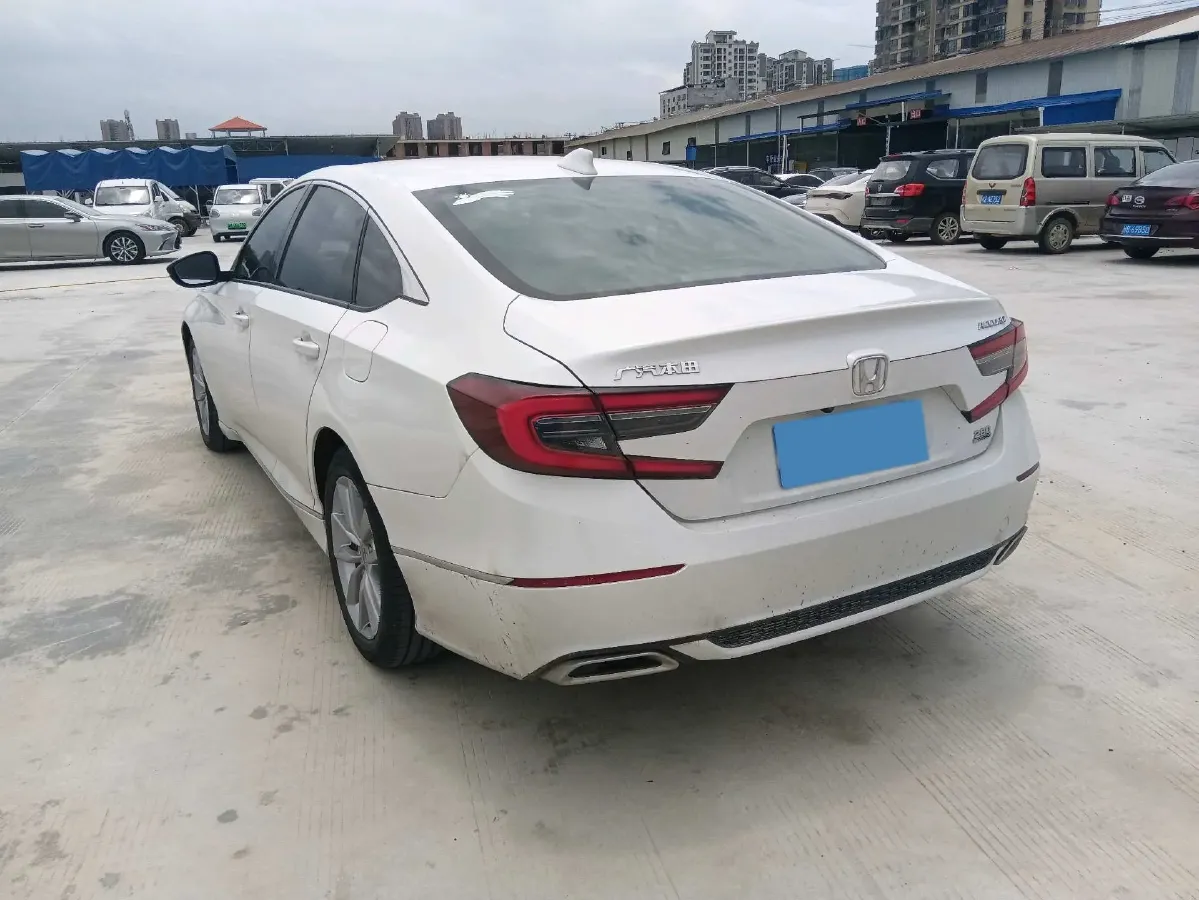 2022 Honda Accord 1.5T 194HP L4 CVT,autocango,china used car exporter,china ev exporter,chinese used car exporter,chinese used ev exporter