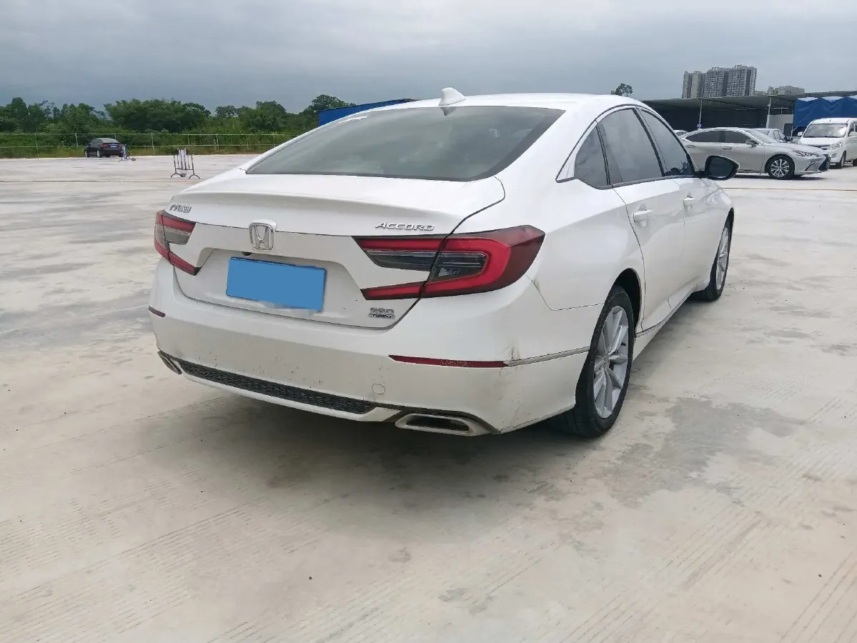 2022 Honda Accord 1.5T 194HP L4 CVT,autocango,china used car exporter,china ev exporter,chinese used car exporter,chinese used ev exporter