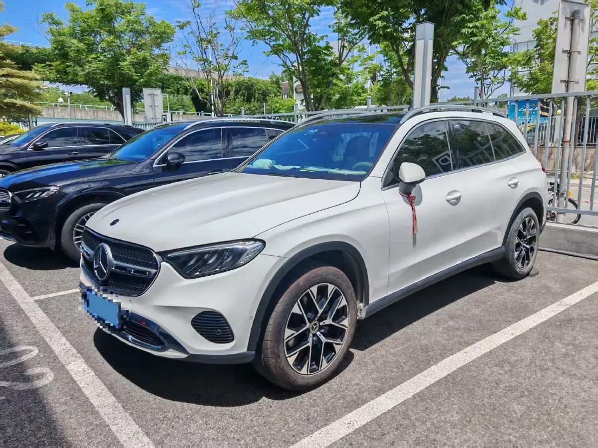 2024 Mercedes-Benz GLC Class 2.0T 204HP L4 9AT,autocango,china used car exporter,china ev exporter,chinese used car exporter,chinese used ev exporter
