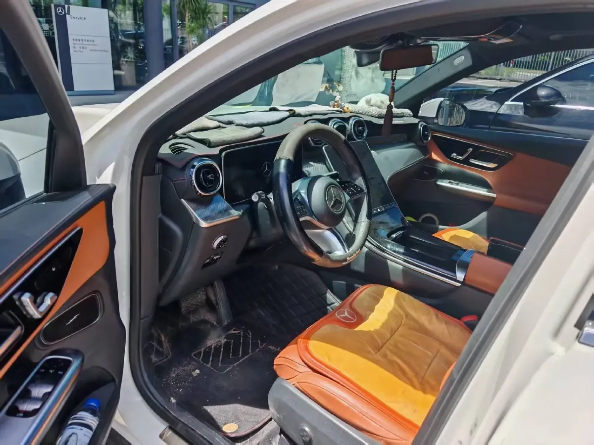 2024 Mercedes-Benz GLC Class 2.0T 204HP L4 9AT,autocango,china used car exporter,china ev exporter,chinese used car exporter,chinese used ev exporter