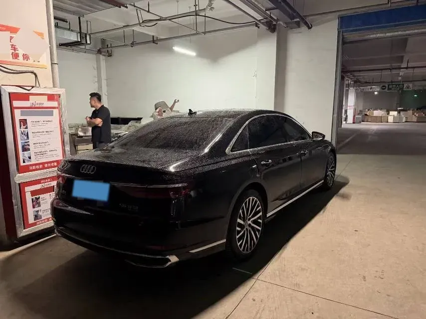 2023 Audi A8 3.0T 340HP V6 8AT,autocango,china used car exporter,china ev exporter,chinese used car exporter,chinese used ev exporter