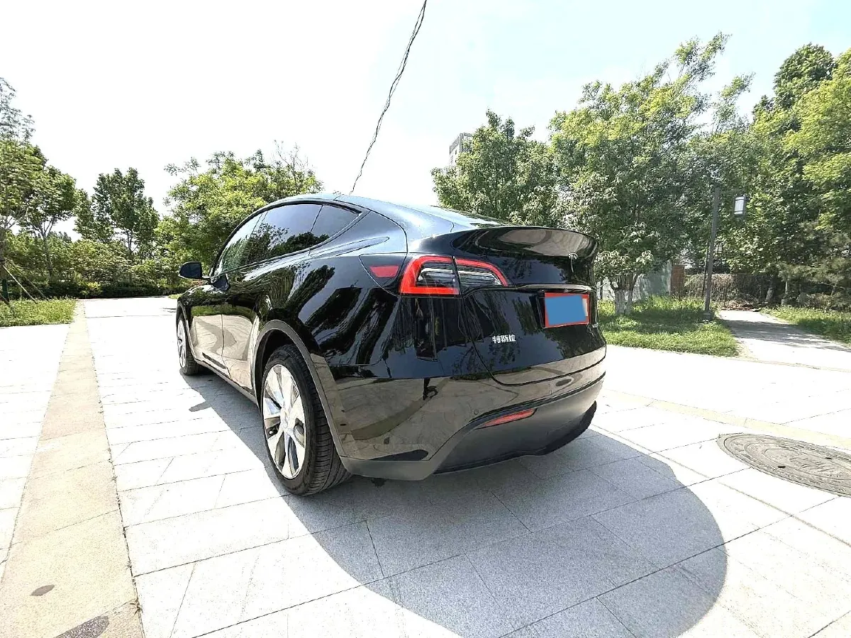 2022 Tesla Model Y BEV 60KWH,autocango,china used car exporter,china ev exporter,chinese used car exporter,chinese used ev exporter