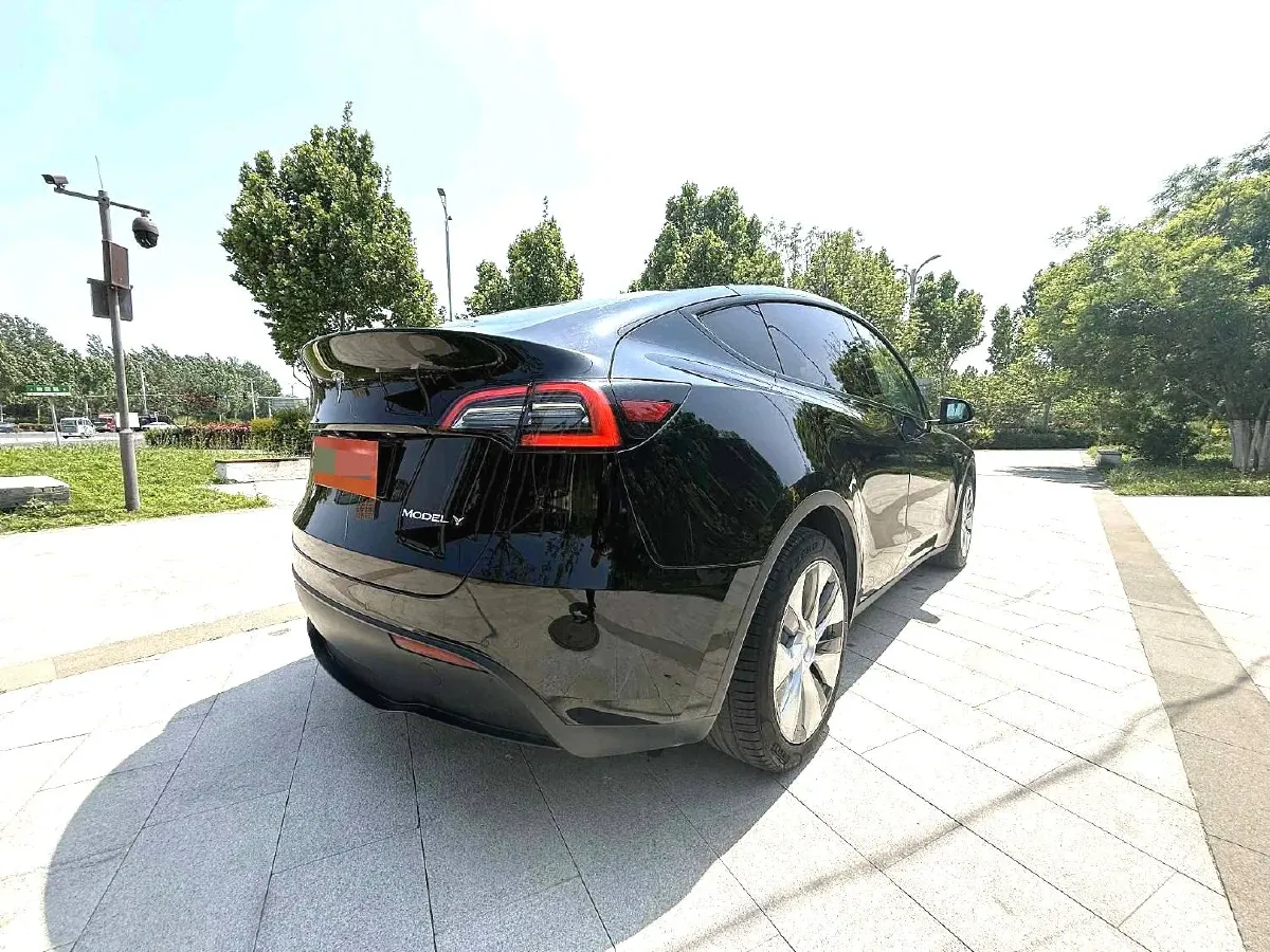 2022 Tesla Model Y BEV 60KWH,autocango,china used car exporter,china ev exporter,chinese used car exporter,chinese used ev exporter