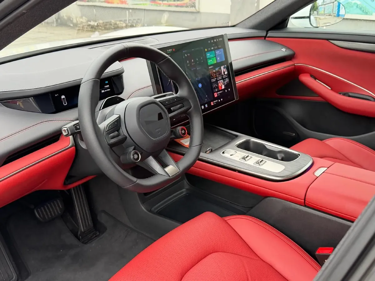 2024 MI SU7 BEV 73.6KWH,autocango,china used car exporter,china ev exporter,chinese used car exporter,chinese used ev exporter