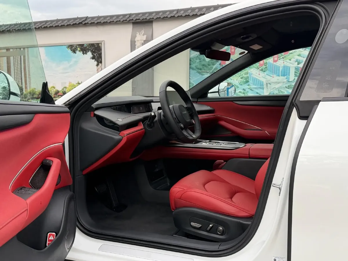 2024 MI SU7 BEV 73.6KWH,autocango,china used car exporter,china ev exporter,chinese used car exporter,chinese used ev exporter