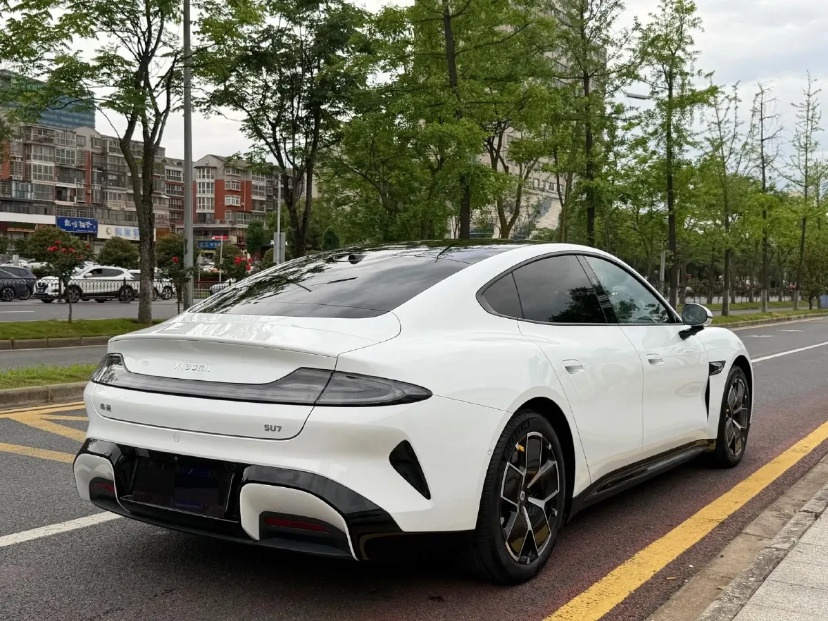 2024 MI SU7 BEV 73.6KWH,autocango,china used car exporter,china ev exporter,chinese used car exporter,chinese used ev exporter