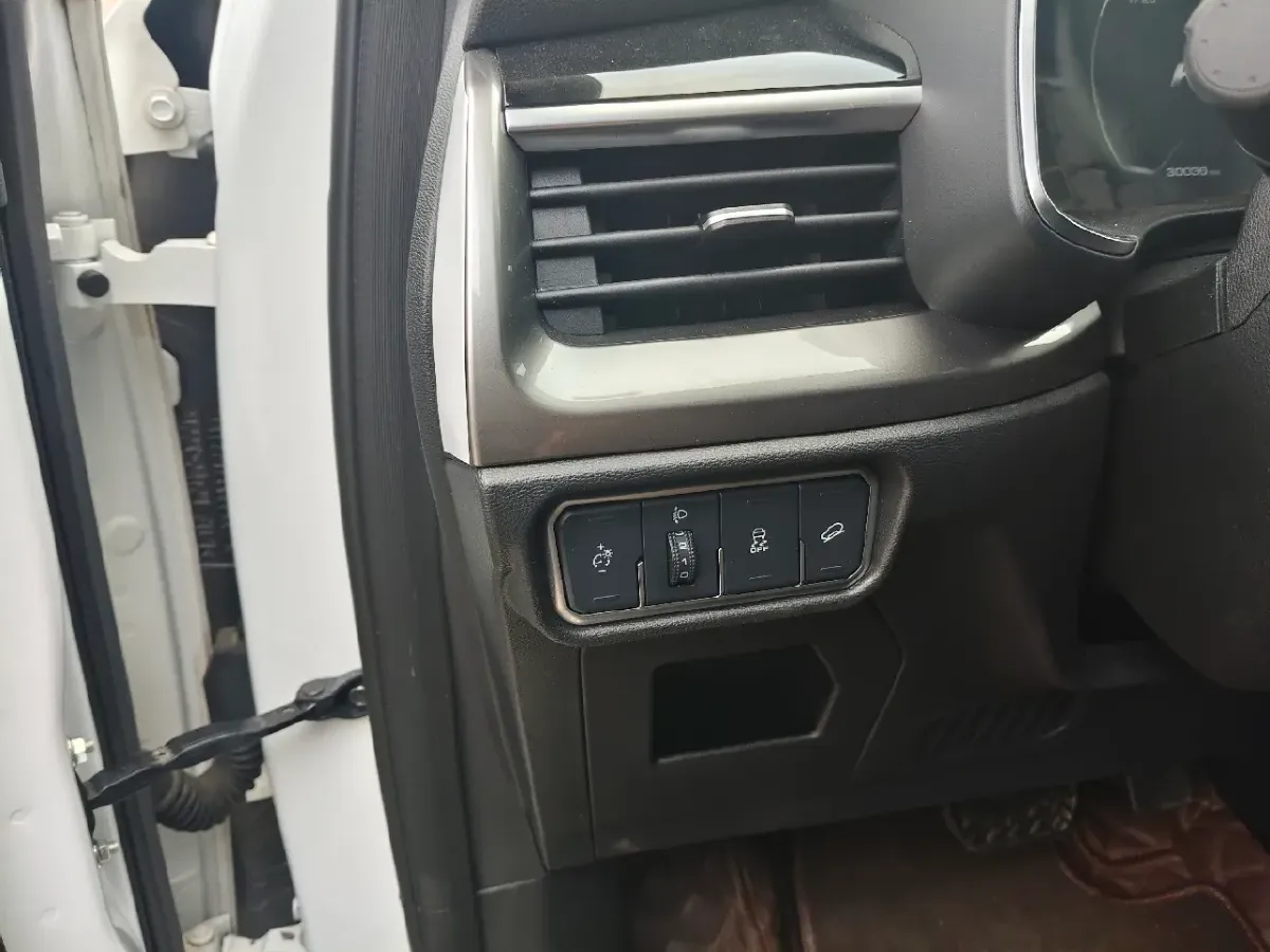 2021 Haval H6 1.5T 169HP L4 7DCT,autocango,china used car exporter,china ev exporter,chinese used car exporter,chinese used ev exporter