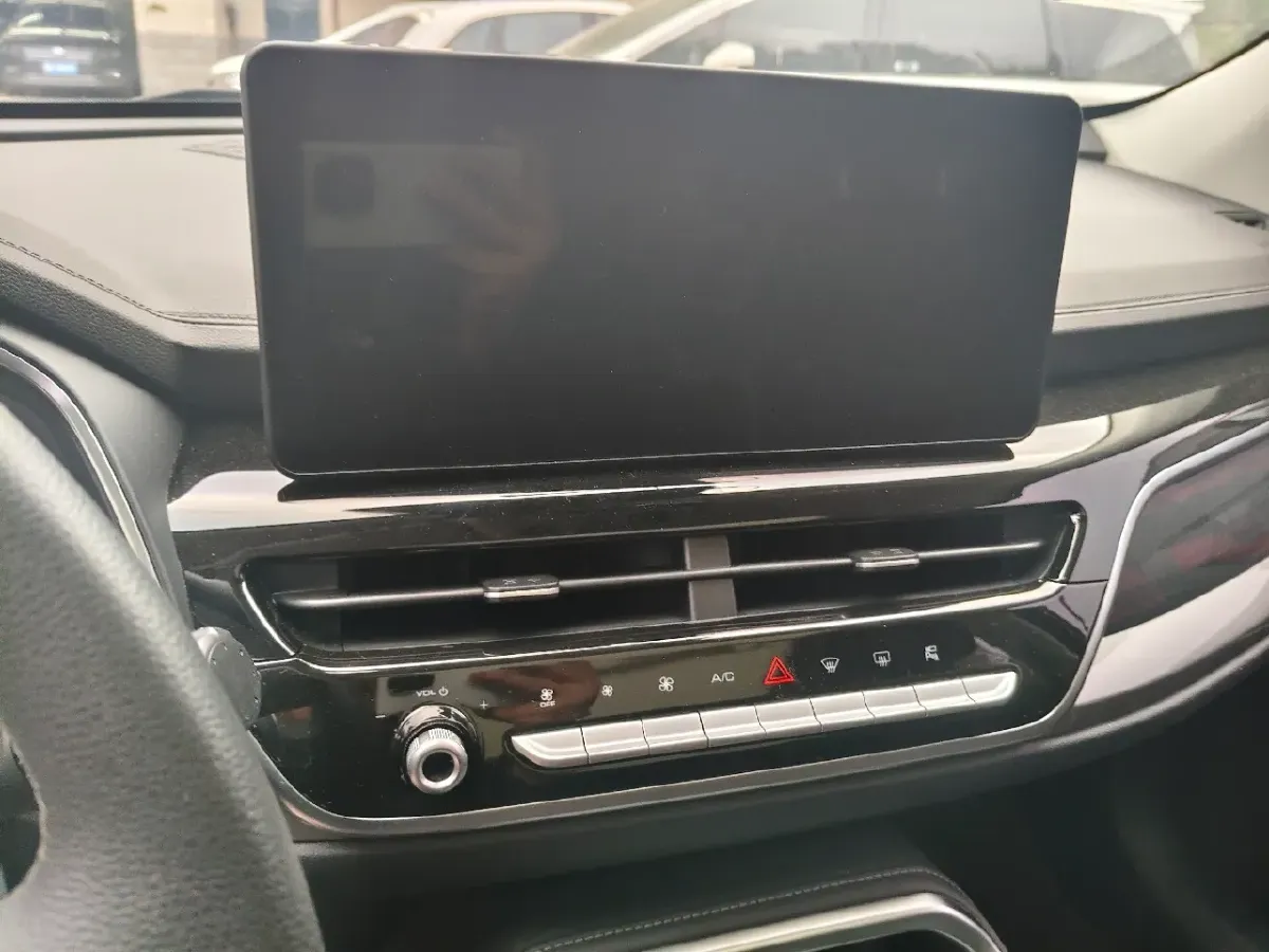 2021 Haval H6 1.5T 169HP L4 7DCT,autocango,china used car exporter,china ev exporter,chinese used car exporter,chinese used ev exporter