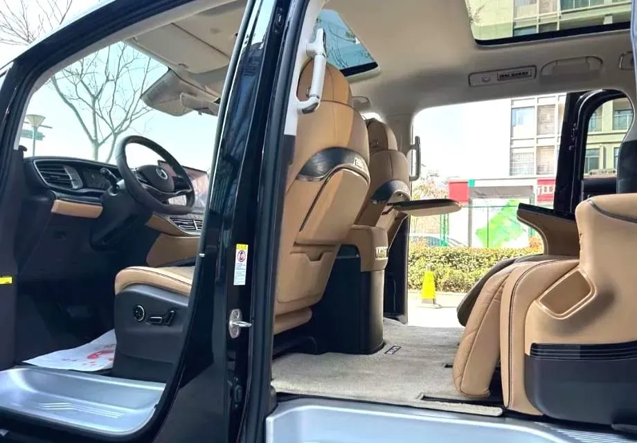 2025 Denza D9 1.5T 156HP L4 E-CVT PHEV,autocango,china used car exporter,china ev exporter,chinese used car exporter,chinese used ev exporter
