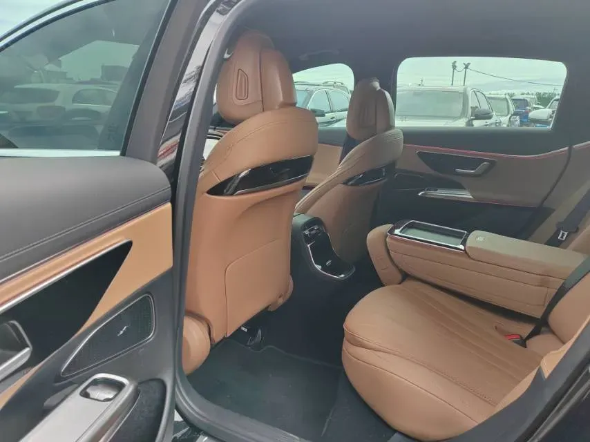 2024 Mercedes-Benz E Class 2.0T 204HP L4 9AT,autocango,china used car exporter,china ev exporter,chinese used car exporter,chinese used ev exporter