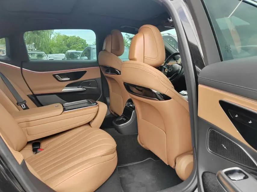 2024 Mercedes-Benz E Class 2.0T 204HP L4 9AT,autocango,china used car exporter,china ev exporter,chinese used car exporter,chinese used ev exporter