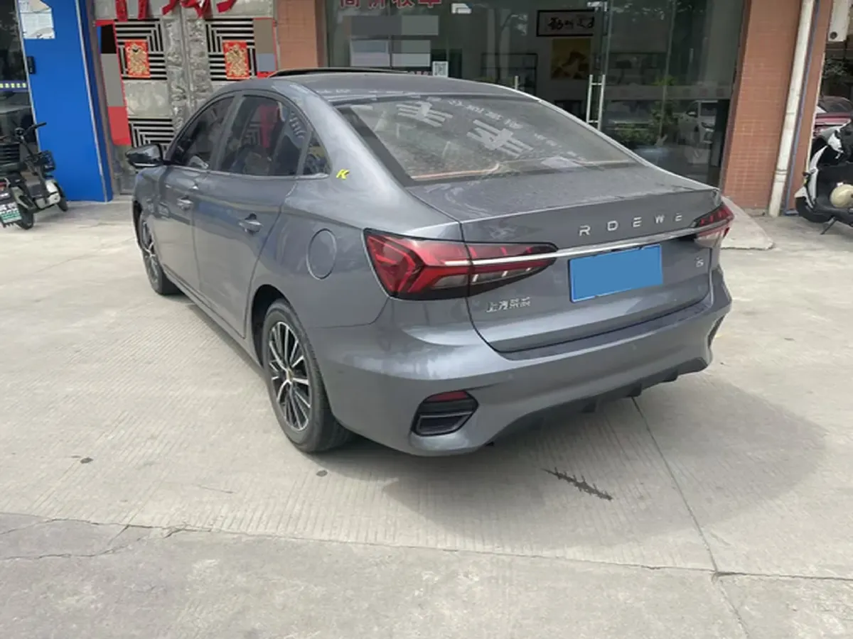 2021 Roewe i5 1.5L 120HP L4 CVT,autocango,china used car exporter,china ev exporter,chinese used car exporter,chinese used ev exporter